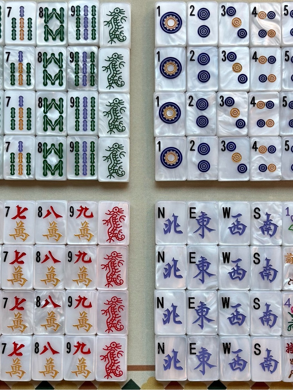 Luxury American Mahjong Tiles Set in Pearlescent White - Multicolor Characters - Picture 11 of 12